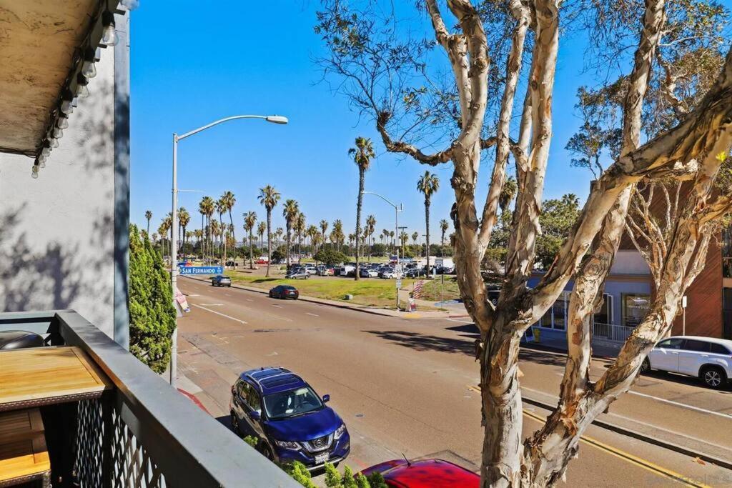 Pineapple Paradise -In The Heart Of Mission Beach- Just Steps To Beach And Belmont Park Сан Диего Екстериор снимка