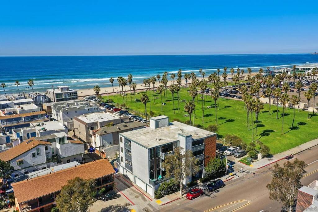 Pineapple Paradise -In The Heart Of Mission Beach- Just Steps To Beach And Belmont Park Сан Диего Екстериор снимка