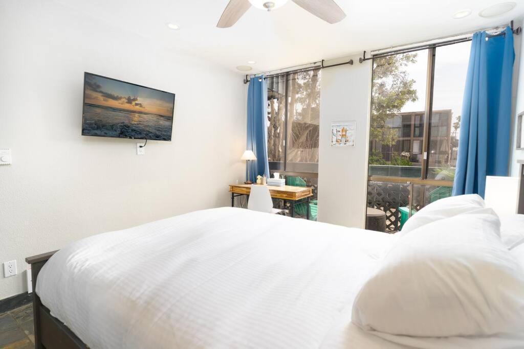 Pineapple Paradise -In The Heart Of Mission Beach- Just Steps To Beach And Belmont Park Сан Диего Екстериор снимка
